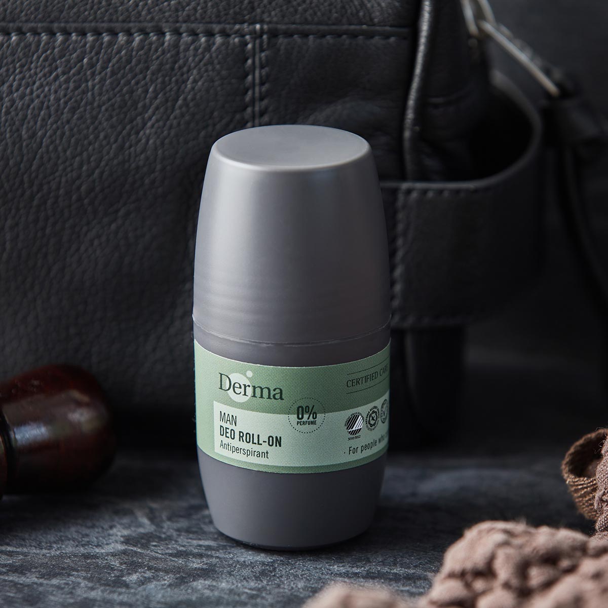 Effektiv deo til mænd fra Derma - Allergivenlig og uden parfume